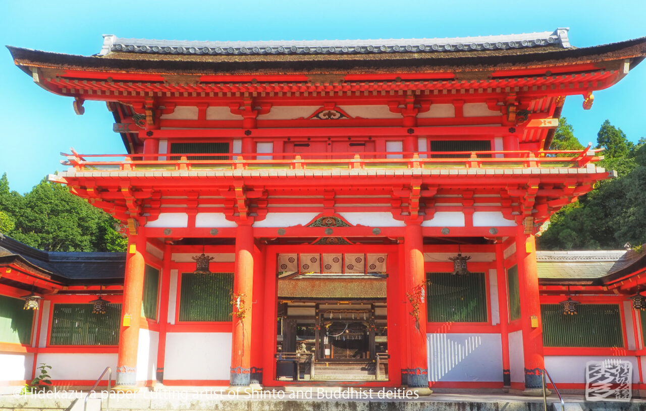 大鳥神社の楼門