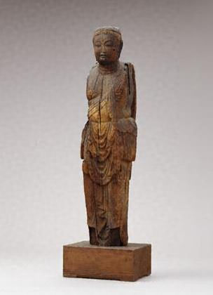 不空羂索観音菩薩立像（平安時代　10～11世紀）東京芸術大学美術館